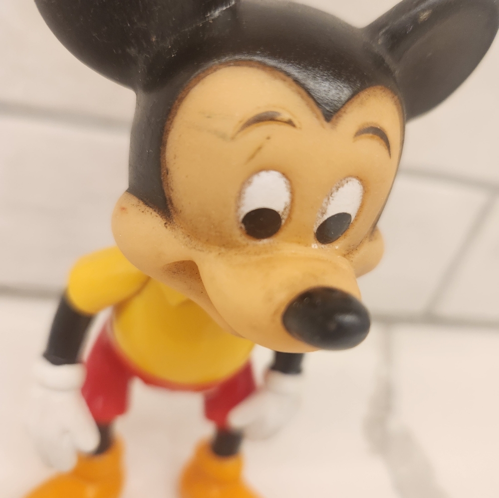 Vintage Mickey Mouse 5.5" Tall Walt Disney Production Figure‎ Toy Rubber Face - Picture 2 of 10